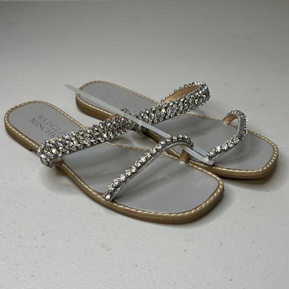 Women’s Badgley Mischka Women's Thina Flat Sandal sz 5 Silver Rhinestone Slide - Picture 2 of 5